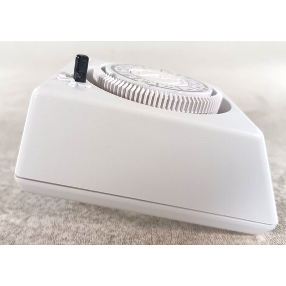 Intermatic Time All Plug-In Light Appliance Timer 24 hour 15 amp - Picture 2 of 4